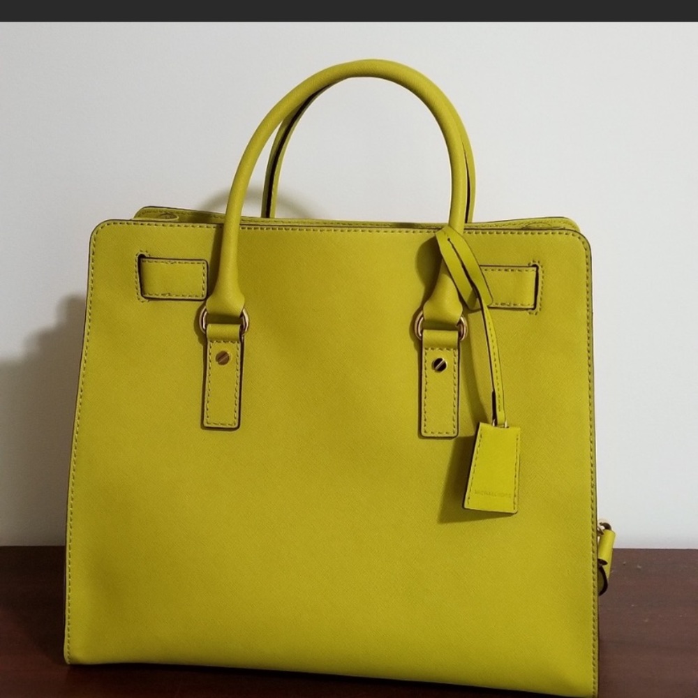 Michael Kors Hamilton Saffiano Large Satchel - Picture 3 of 6